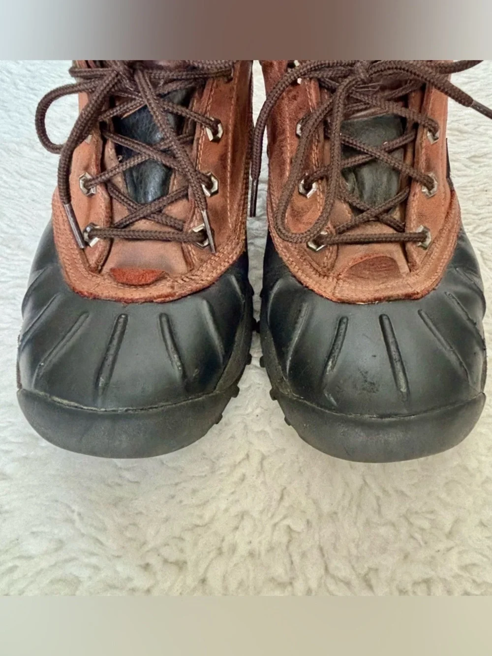 Timberland Brown and Black Genuine leather Lace-Up Chukka Boots Size 9 M